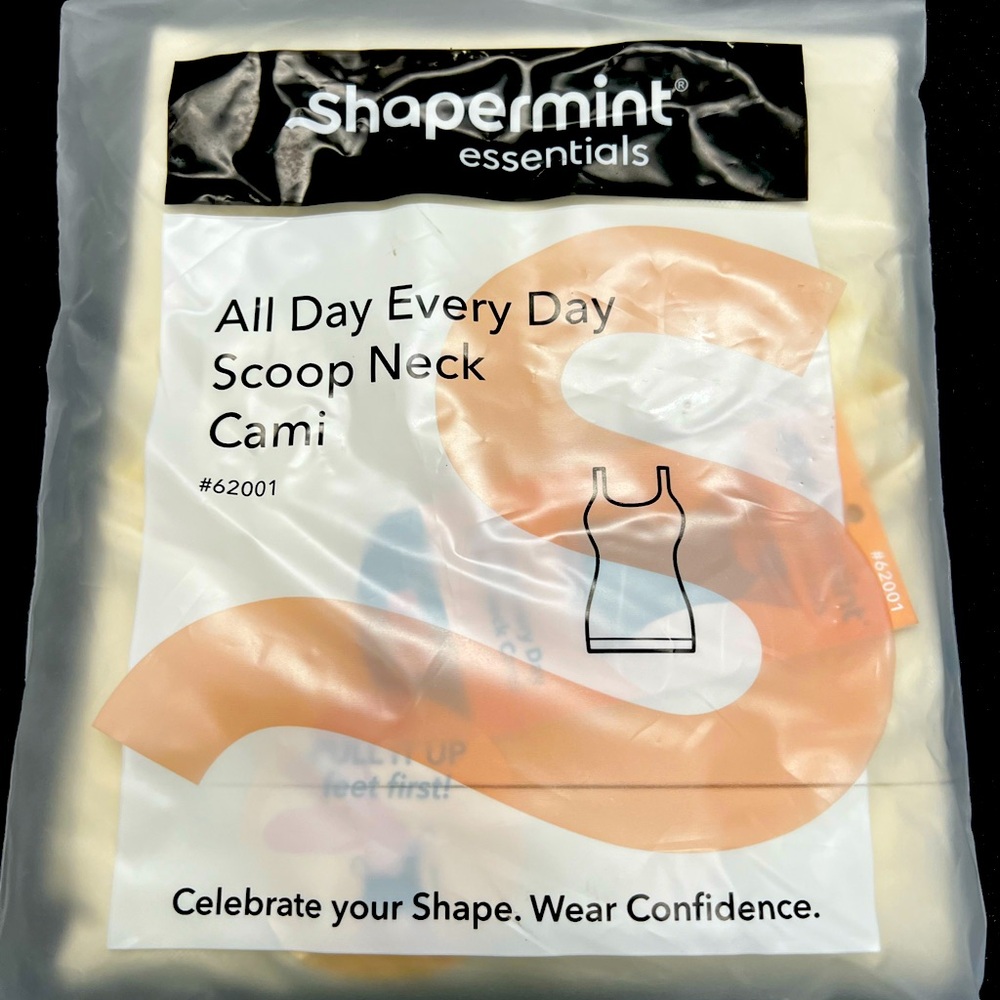 Shapermint essentials all day every day scoop neck cami